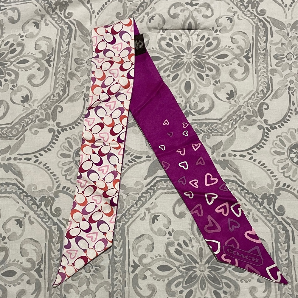Coach Waverly Hearts Patterned Scarf in Purple and Pink
